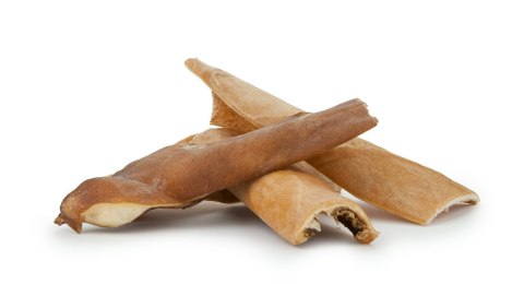 Jeleń skóra 100% naturalna gryzak, 150g Jeleń skóra 100% naturalna gryzak, 150g